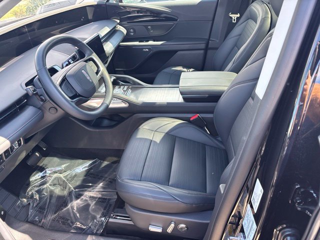 New 2026 Lincoln Nautilus Reserve w/ Jet Appearance Package AWD/4WD image 2