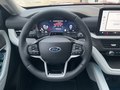 New 2026 Ford Explorer Platinum w/ LUX Leather Package image 13