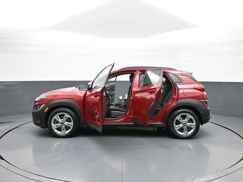 Used 2023 Hyundai Kona SEL w/ Convenience Package image 29