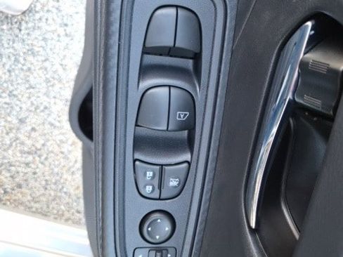 New 2025 Nissan Versa SV w/ Trunk Package image 16