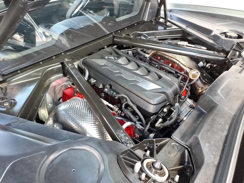 Used 2023 Chevrolet Corvette Stingray Premium Cpe w/ Z51 Performance Package RWD image 25