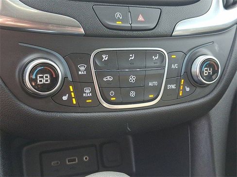 Certified 2024 Chevrolet Equinox LT w/ LPO, Floor Liner Package image 14