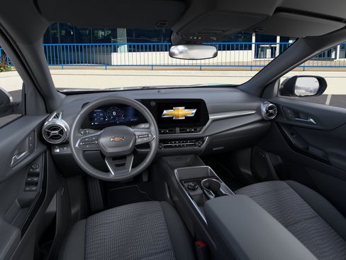 New 2026 Chevrolet Equinox LT FWD image 15