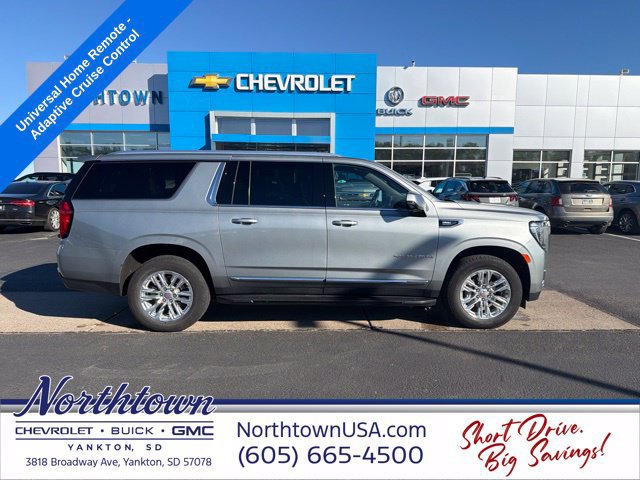 Used 2024 GMC Yukon XL SLT w/ SLT Luxury Package AWD/4WD image 7