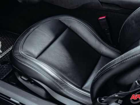 Used 2016 Chevrolet Corvette Stingray Coupe RWD image 70