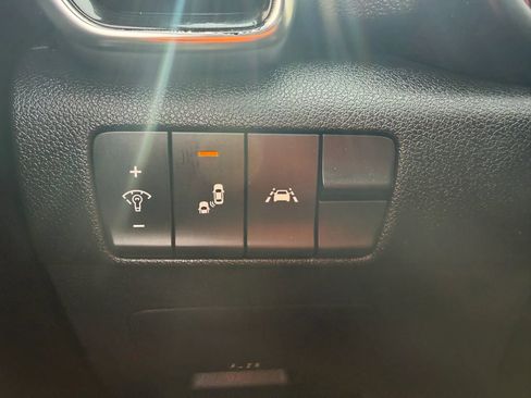 Used 2020 Kia Sportage S w/ S Premium Package image 17