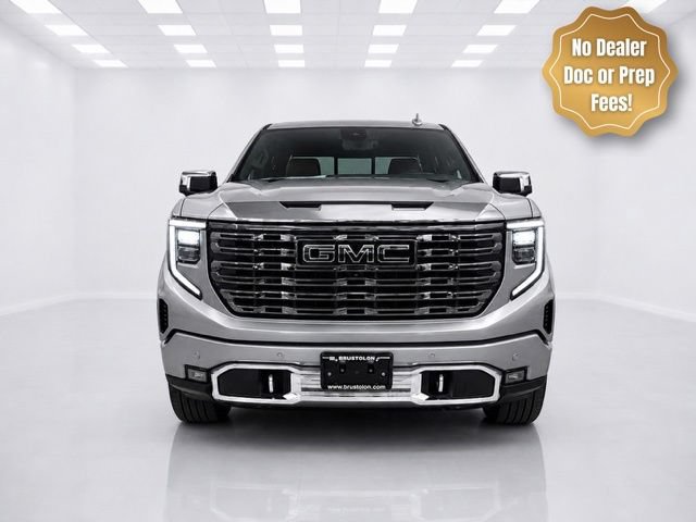Used 2023 GMC Sierra 1500 Denali Ultimate AWD/4WD image 2