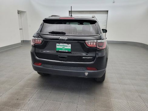 Used 2018 Jeep Compass Sport w/ Cold Weather Group FWD image 7