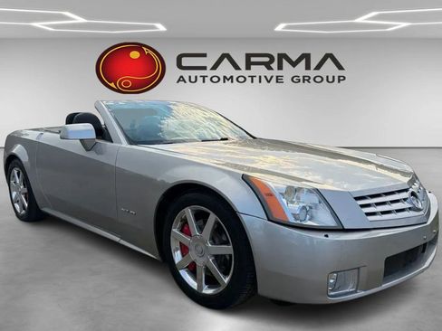 Used 2004 Cadillac XLR RWD image 7