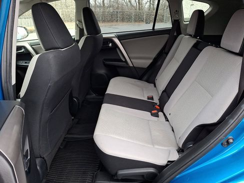 Used 2018 Toyota RAV4 XLE w/ Plus Extra Value Package image 11