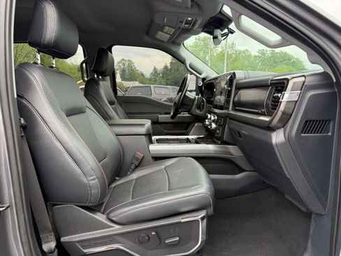 Used 2023 Ford F250 Lariat w/ Sport Appearance Package AWD/4WD image 28