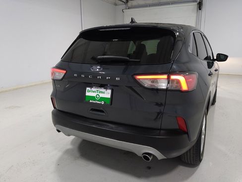 Used 2022 Ford Escape SE FWD image 7