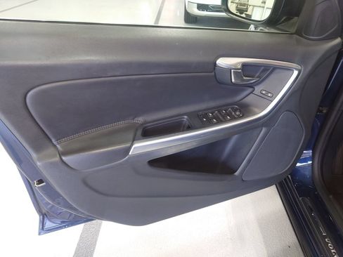 Used 2015 Volvo S60 T5 Premier w/ Convenience Package AWD/4WD image 10