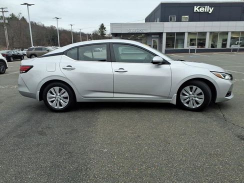 Certified 2020 Nissan Sentra S image 4