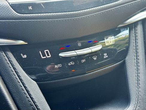 Used 2024 Cadillac XT5 Premium Luxury AWD/4WD image 22
