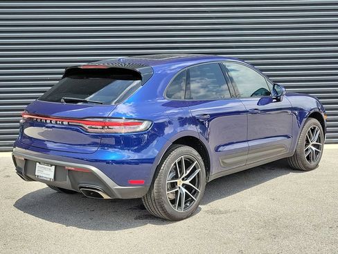Certified 2023 Porsche Macan AWD/4WD image 7