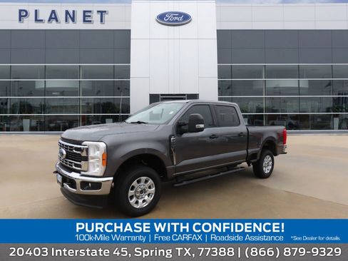 Used 2023 Ford F250 XLT image 1