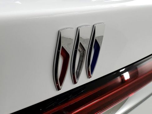 Used 2025 Buick Enclave Preferred image 24