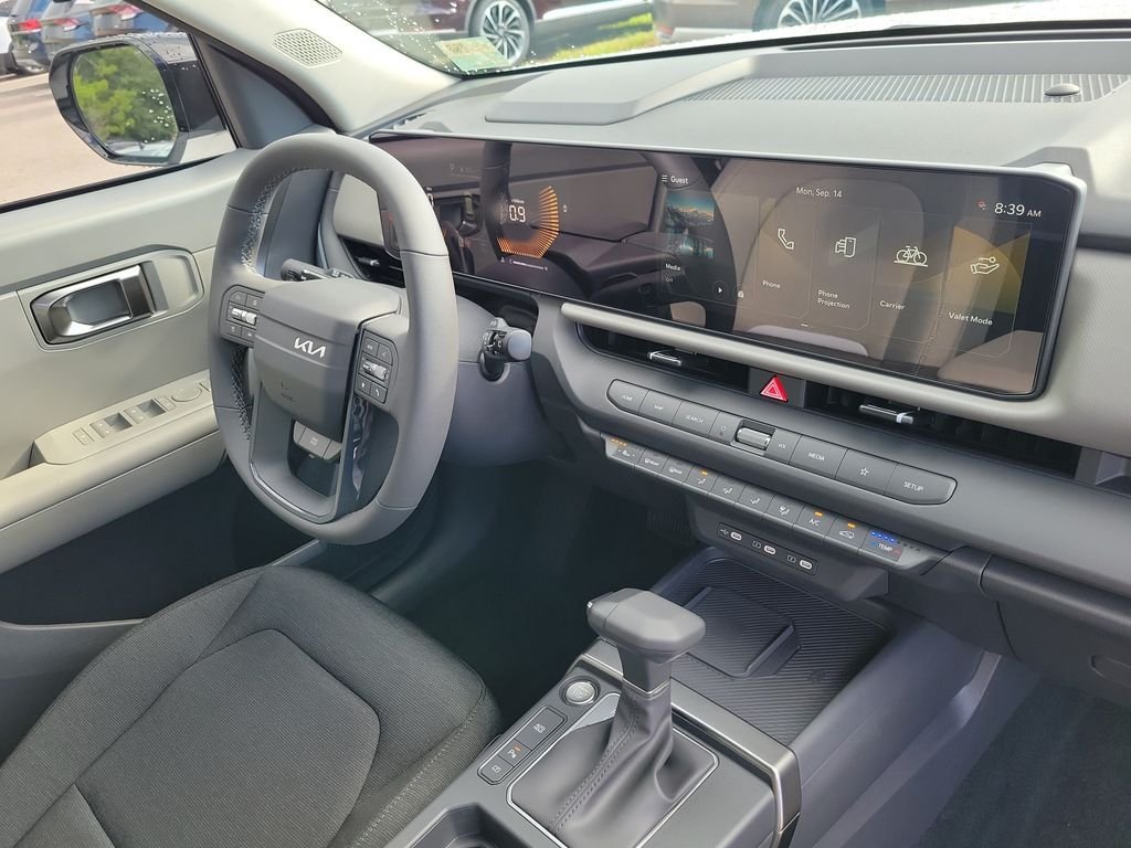 New 2027 Kia Seltos S FWD image 8