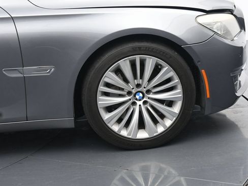 Used 2015 BMW 740i RWD image 11