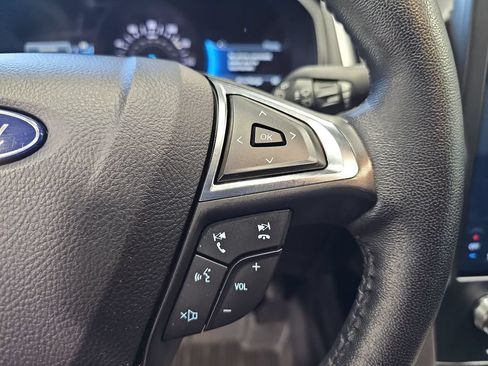 Used 2024 Ford Edge SEL w/ Convenience Package AWD/4WD image 18