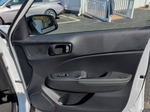 New 2026 Hyundai Venue SEL image 31