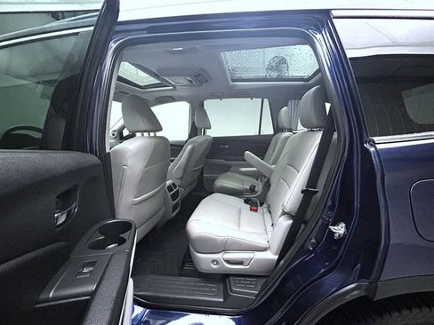 Used 2018 Honda Pilot Elite image 20