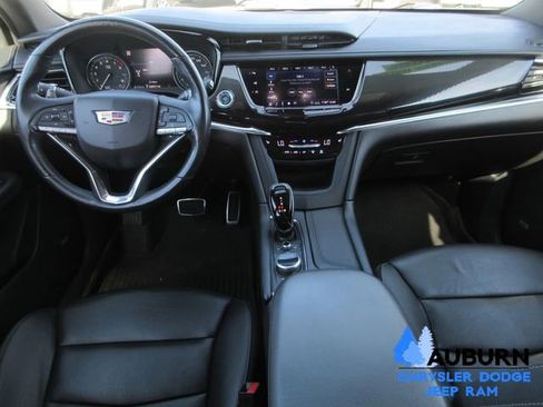 Used 2020 Cadillac XT6 Sport AWD/4WD image 11