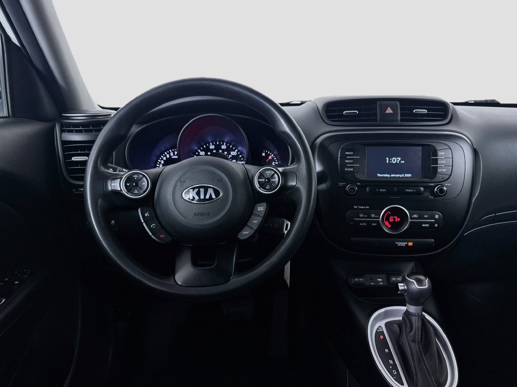 Used 2017 Kia Soul + FWD image 19