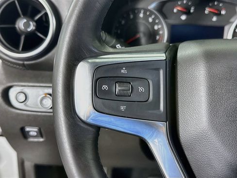 Used 2019 Chevrolet Blazer LT w/ Sound & Technology Package FWD image 22