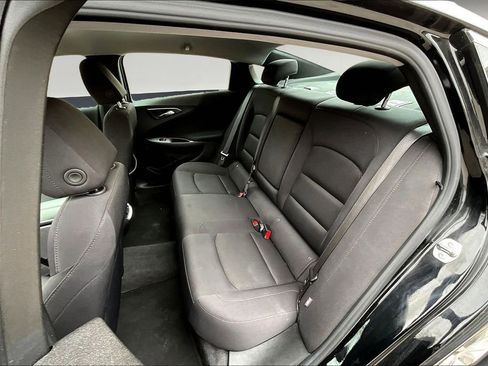 Used 2024 Chevrolet Malibu LT image 20