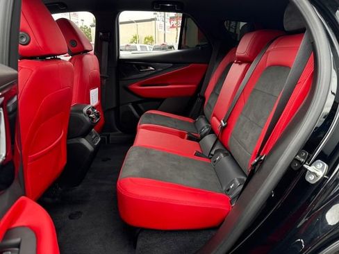 Certified 2024 Chevrolet Blazer EV RS image 24