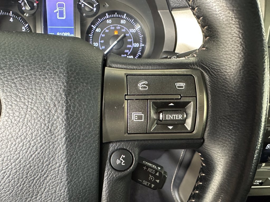 Used 2015 Lexus GX 460 AWD/4WD image 12