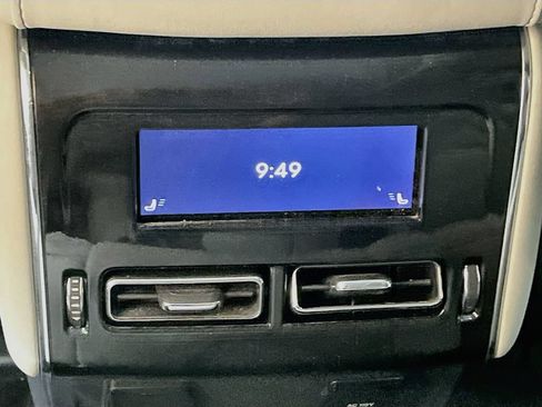 Used 2025 Lincoln Aviator Reserve w/ Equipment Group 201A AWD/4WD image 27