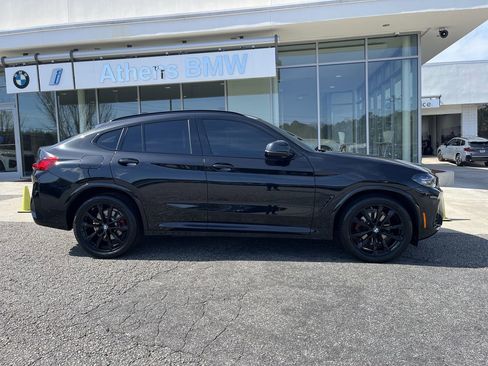 Certified 2025 BMW X4 xDrive30i image 9