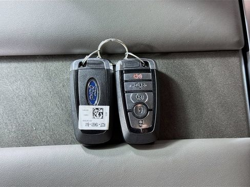 Used 2026 Ford F450 Platinum w/ Platinum Plus Package AWD/4WD image 33