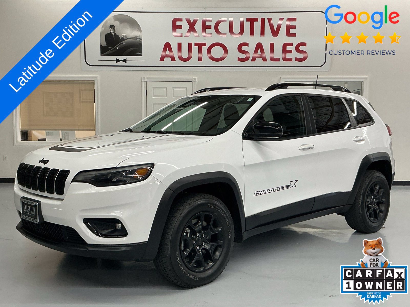 Used 2022 Jeep Cherokee Latitude AWD/4WD image 1