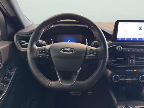 Certified 2024 Ford Escape ST-Line FWD image 12