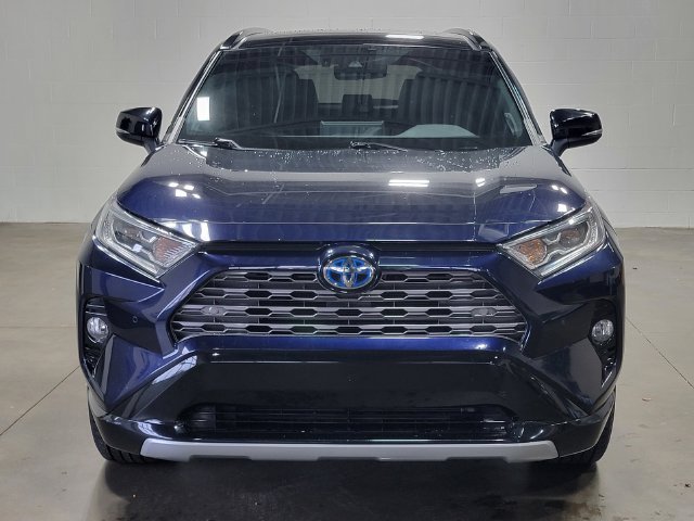 Used 2021 Toyota RAV4 XSE AWD/4WD image 3