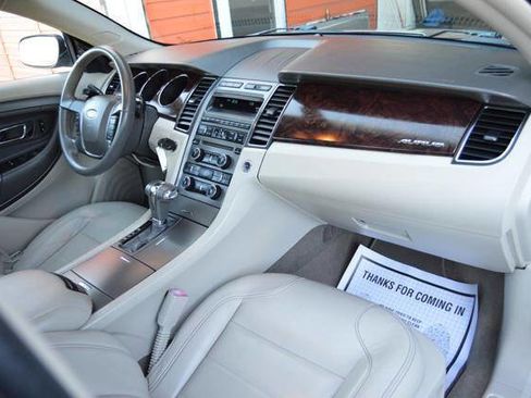 Used 2011 Ford Taurus SEL w/ 201A Rapid Spec Order Code FWD image 7