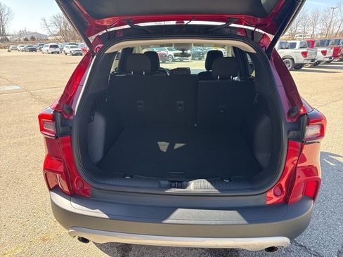 Used 2023 Ford Escape Active image 21