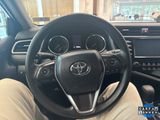 Used 2018 Toyota Camry XLE image 3