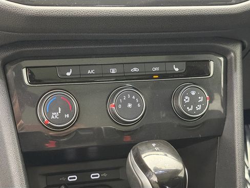 Used 2024 Volkswagen Tiguan Wolfsburg Edition image 10