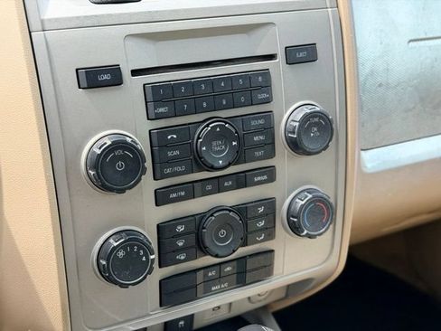 Used 2009 Ford Escape XLT FWD image 11