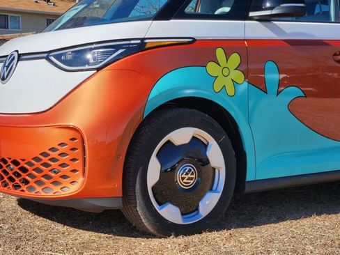 New 2025 Volkswagen ID. Buzz Pro S Plus image 7