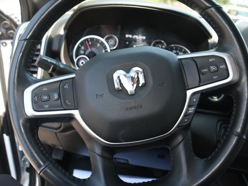 Used 2024 RAM 2500 Big Horn w/ Night Edition AWD/4WD image 12