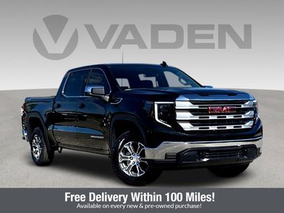 New 2025 GMC Sierra 1500 SLE w/ Preferred Package