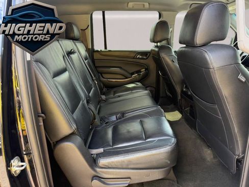 Used 2016 Chevrolet Suburban LS RWD image 16