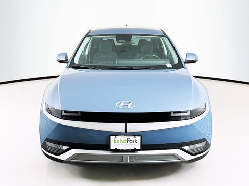 Used 2024 Hyundai Ioniq 5 SEL image 2