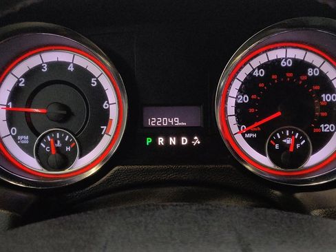 Used 2019 Dodge Grand Caravan SXT FWD image 23